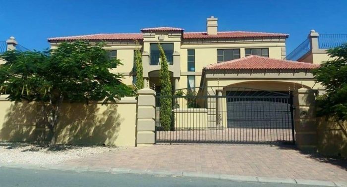 Property #2191827, House for sale in Klein Windhoek