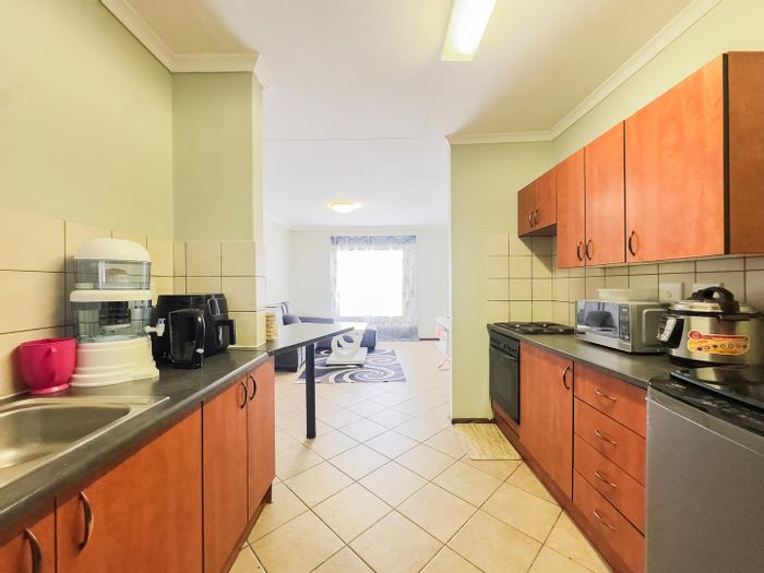 Property #2473376, Apartment For Sale in Kempton Park AH