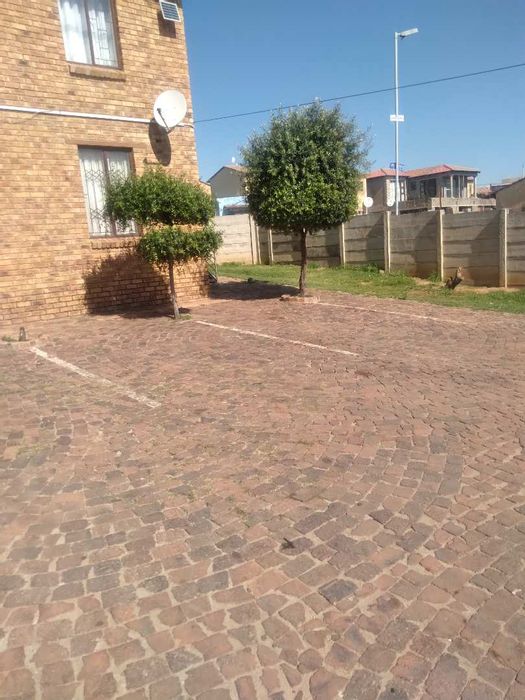 Property #2152795, Apartment for sale in Olievenhoutbosch