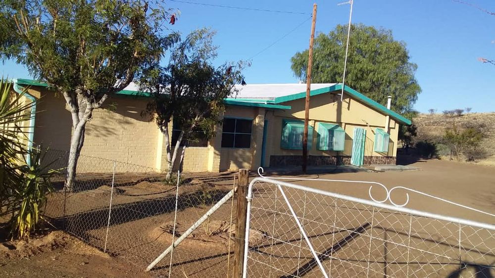 Main house- side view entrance