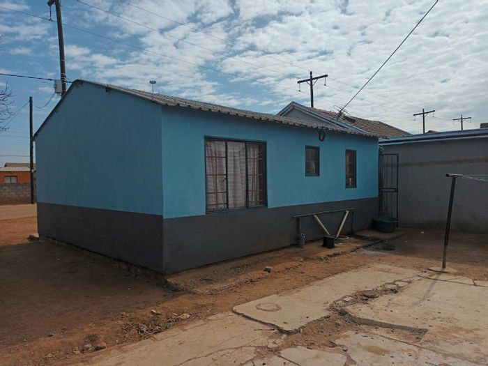 Property #2187496, House for sale in Zonkezizwe