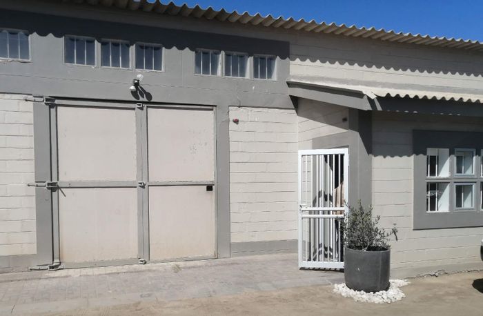 Mixed Use Industrial Unit for Sale in Swakopmund Industrial - Ideal Business Space!