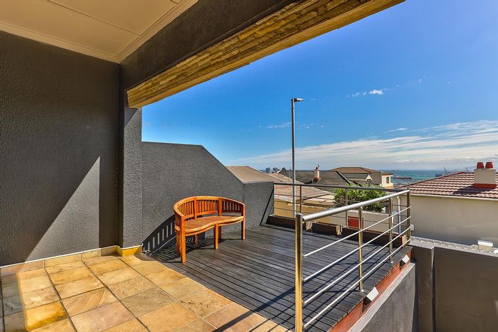Walmer Estate House For Sale: 3 bedrooms, tandem garage, elevated deck with views.