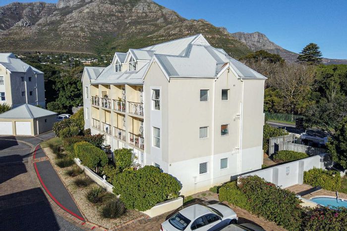 Property #2262807, Apartment rental monthly in Hout Bay Central