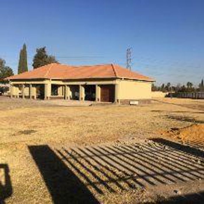 Property #2265725, Farm for sale in Crystal Park Ext 2