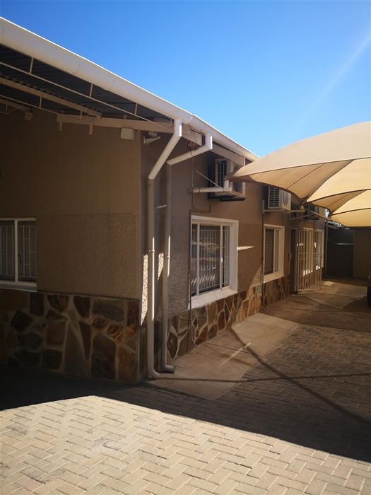 Property #1912364, Office rental monthly in Windhoek Central