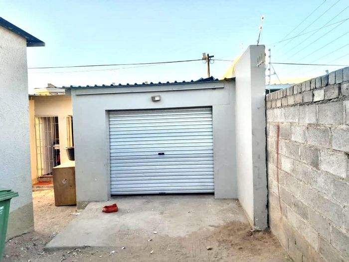 Property #2199368, House for sale in Katutura