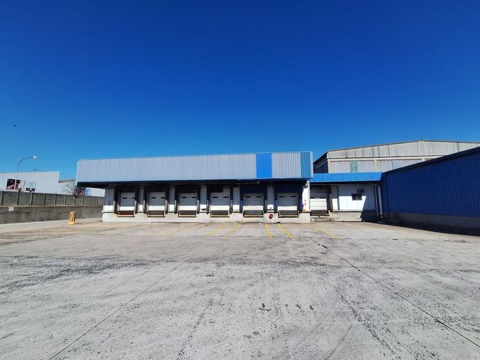 Property #2194374, Industrial for sale in Parow Industrial