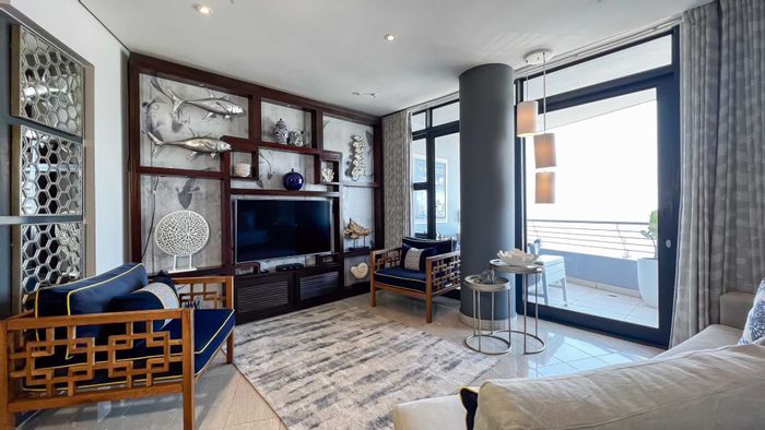 Umhlanga Rocks Central Apartment For Sale: Beach access, sea views, 24-hour security.