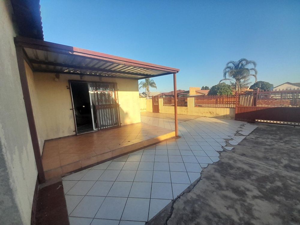 Covered patio