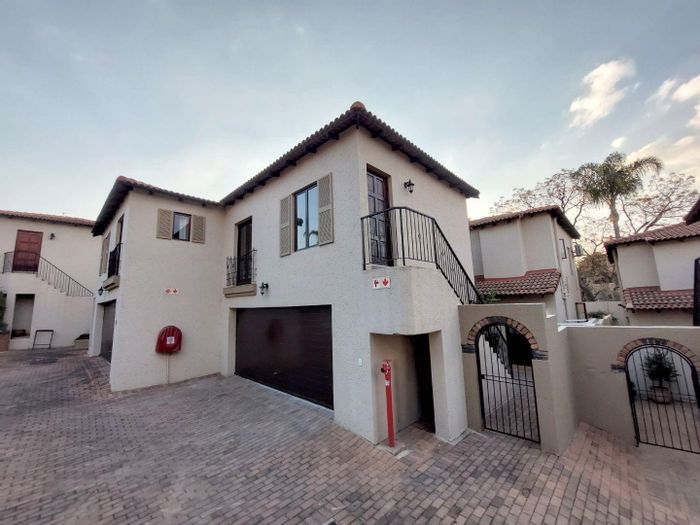 Cluster Home To Rent in Morningside: 3 Bedrooms, Private Garden, 24-Hour Security.