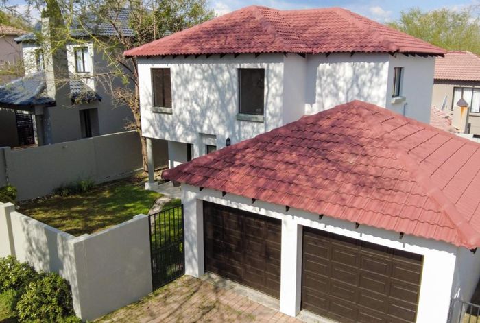Property #2211597, Cluster for sale in Witkoppen