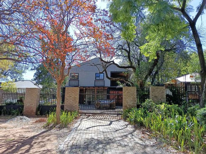 Property #2394243, House For Sale in Rietondale