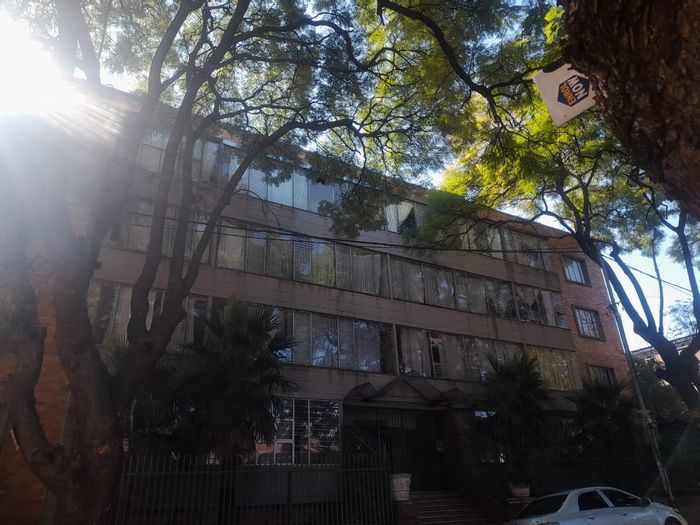 Property #2261670, Apartment for sale in Yeoville