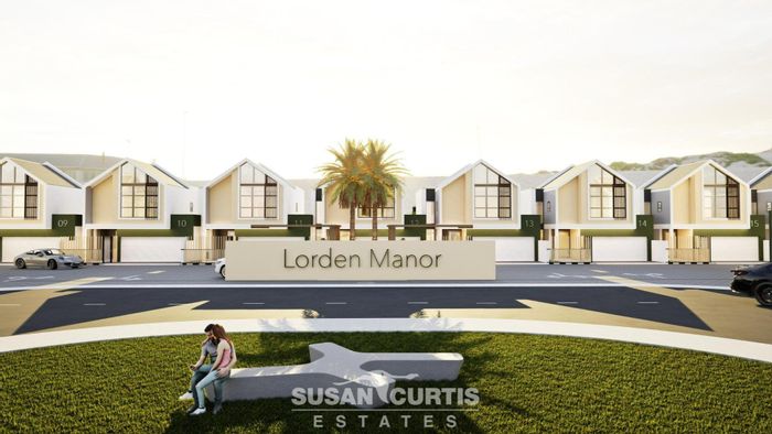 For Sale: Townhouse in Swakopmund Ext 9, 3 beds, near shopping and school.