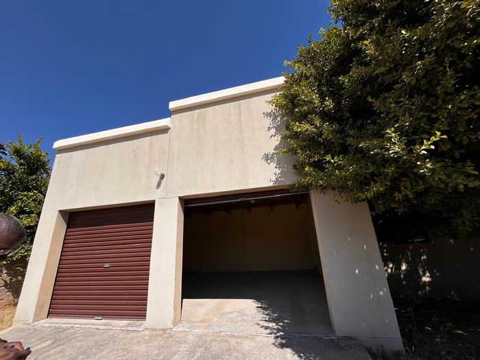 Property #2398702, House For Sale in Outapi Central
