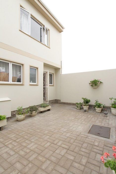 Property #2150034, Townhouse for sale in Swakopmund Central