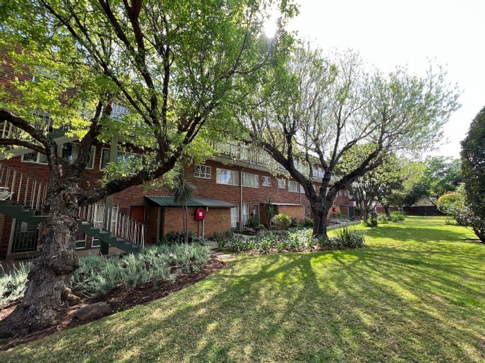 2-Bedroom Apartment For Sale in Villieria with secure garage and access control.