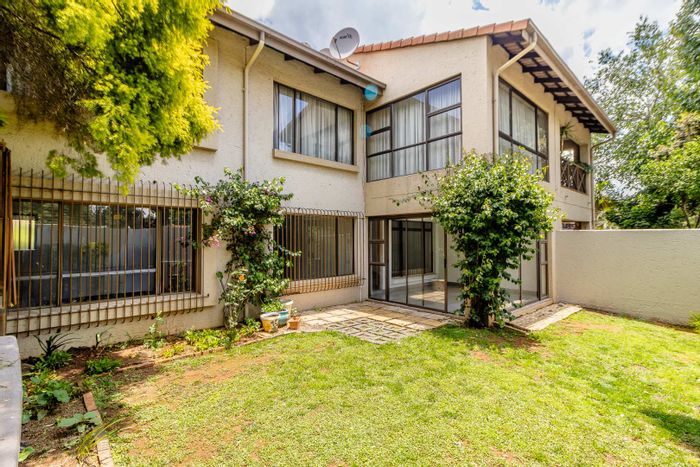 Property #2440477, Apartment Rental Monthly in Bedfordview Central