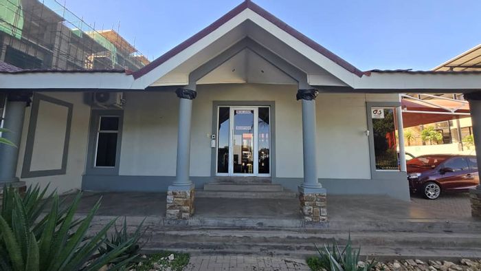 To Rent: Business Offices in Windhoek Central with multiple units and parking options.