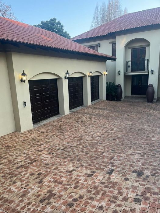 Property #2267934, Apartment rental monthly in Bryanston East
