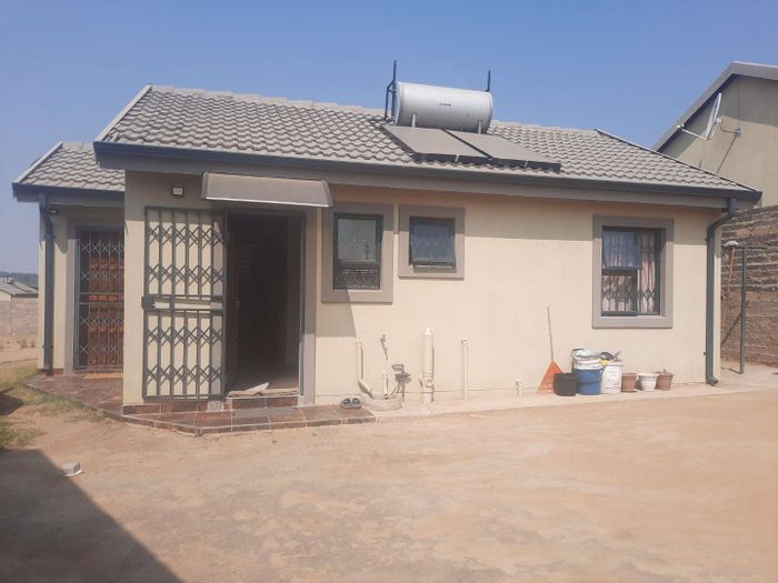 Property #2231398, House for sale in Bloubosrand