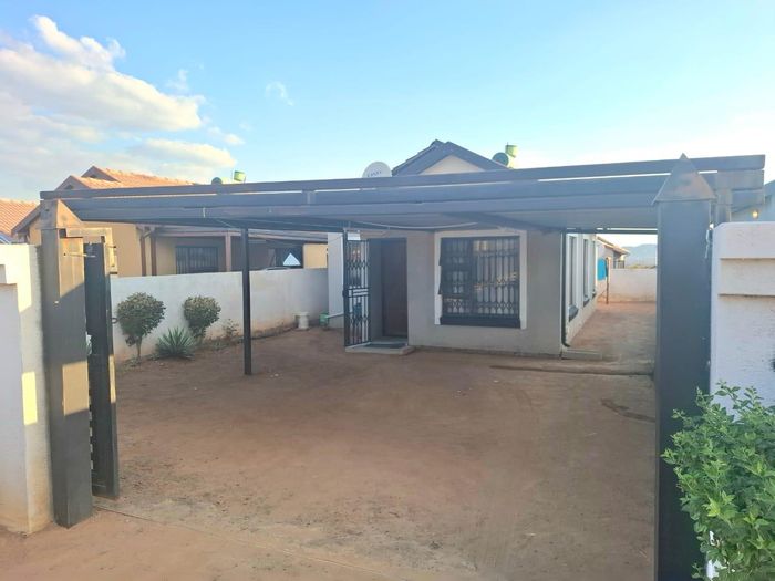 3 Bedroom House For Sale in Soshanguve Central with secure yard and amenities nearby.