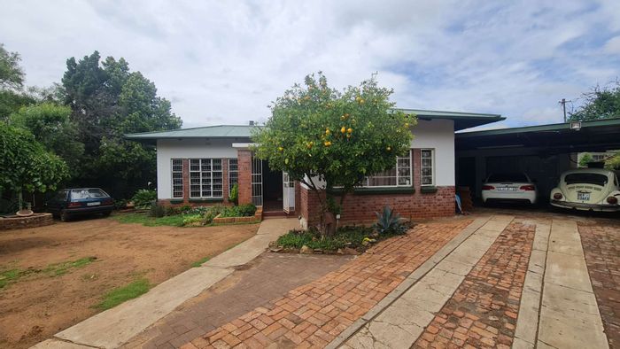Property #2078159, House sold in Noordhoek