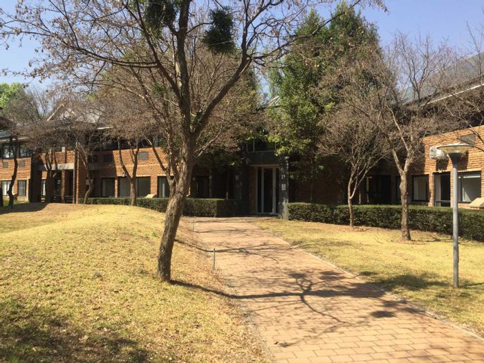 Property #2188110, Office rental monthly in Woodmead