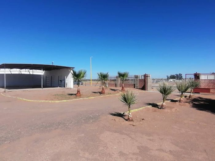 Property #2027078, Vacant Land Commercial for sale in Mariental