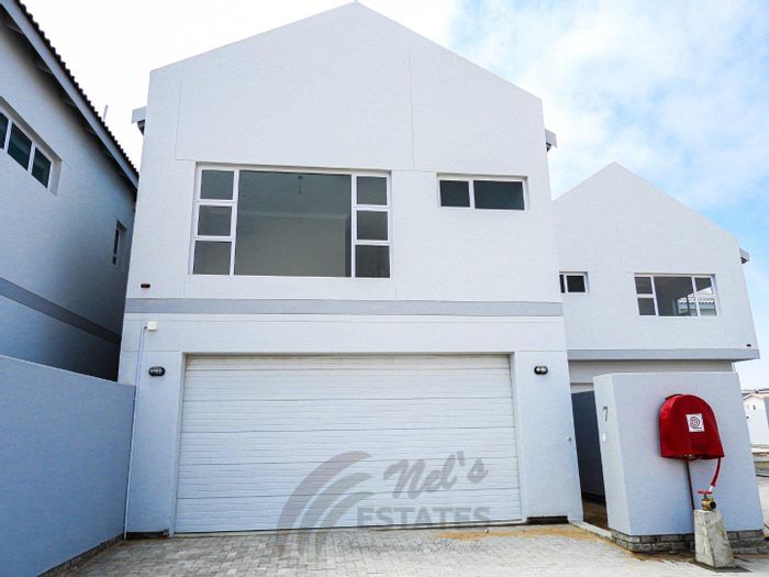 Property #2218122, Townhouse for sale in Extension 14