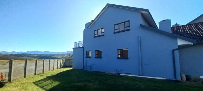 Property #2155341, Townhouse for sale in Hartenbos Heuwels