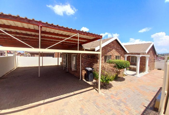 For Sale: Danville house with 4 bedrooms, carport for 4, and open-plan living.