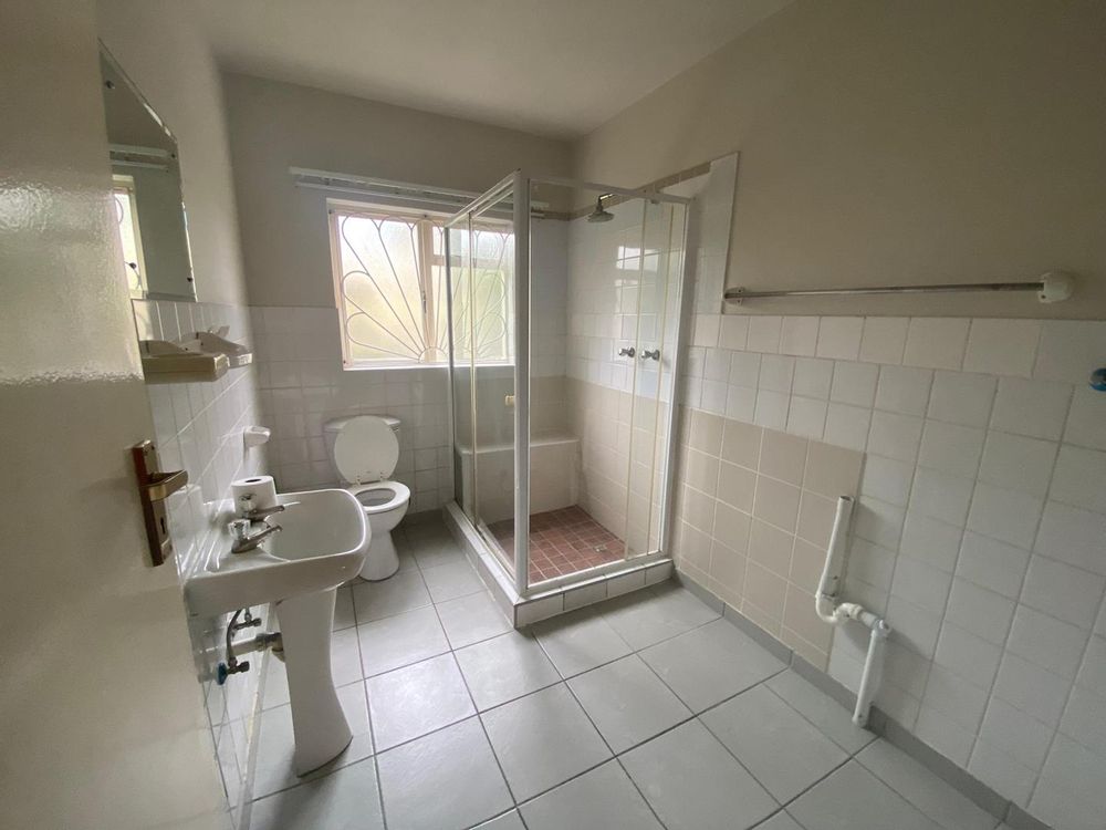 Flat 3 ( Guest W/C ) 