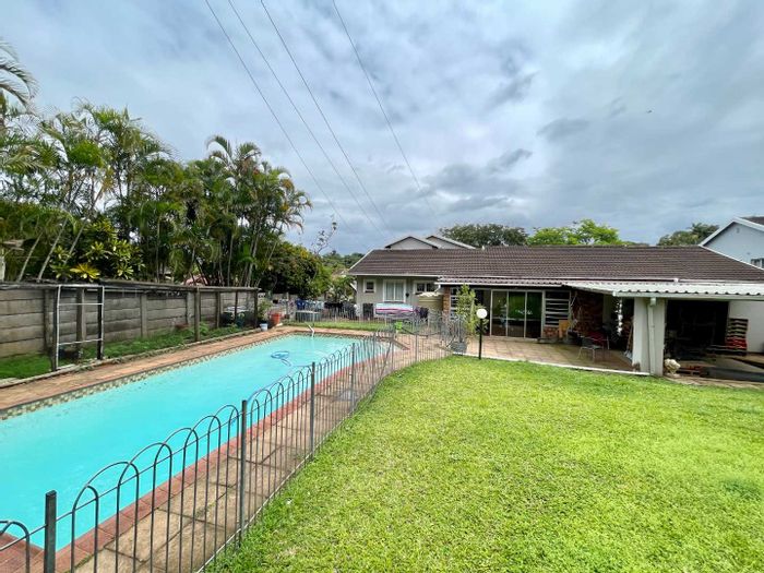 4-Bedroom House To Rent in Glen Anil with pool, study, and garage.