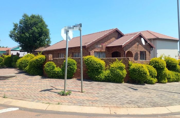Property #2194411, House for sale in Atteridgeville