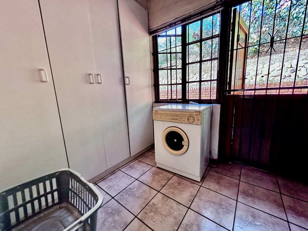 Laundry in flatlet