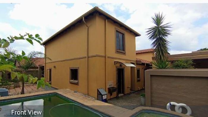 4-Bedroom House in Montana For Sale with Garages and Close to Amenities.