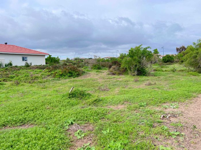 Vacant Land Residential in Langebaan Country Estate For Sale with golf course access.