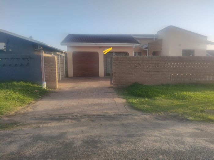 Property #2152334, House for sale in Empangeni