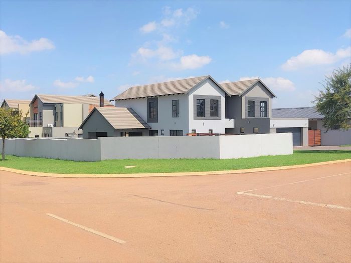 Property #2106051, House sold in The Hills Game Reserve Estate