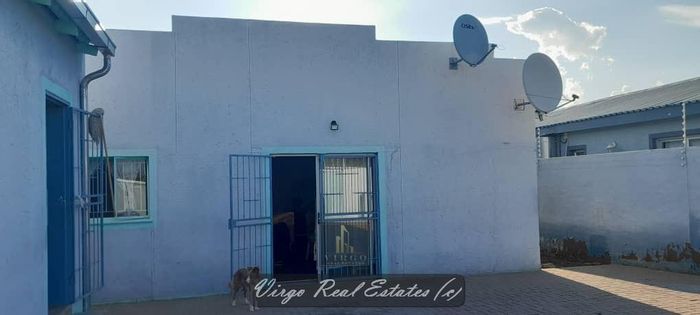 3-bedroom house for sale in Cimbebasia with garage, braai area, and security.