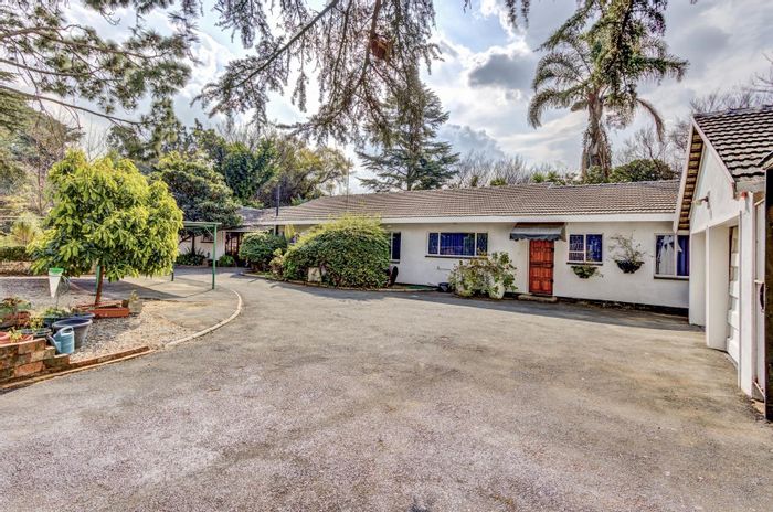 Rynfield House For Sale: Three homes, pool, large garden, rental potential.