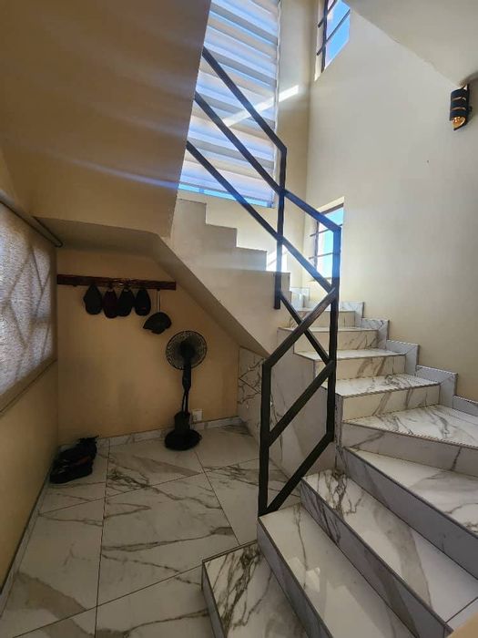 Property #2479868, House For Sale in Cimbebasia