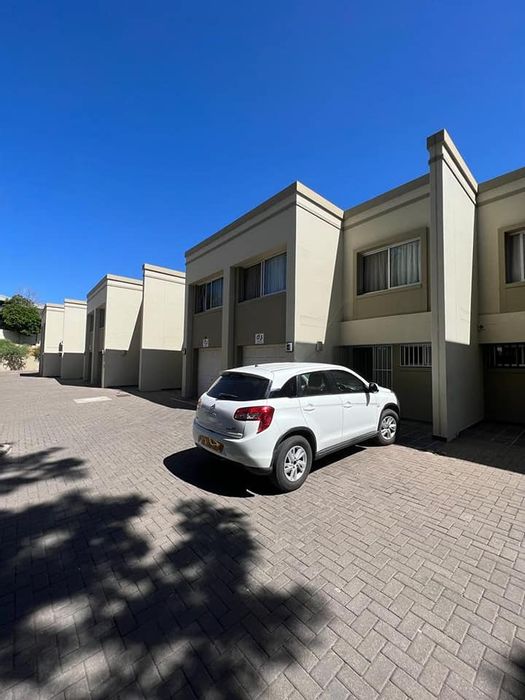 Eros Property property and houses for sale in Eros, Windhoek, 3160 of