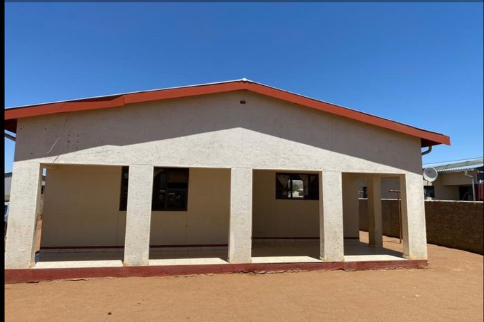Property #2396101, House For Sale in Rehoboth Central