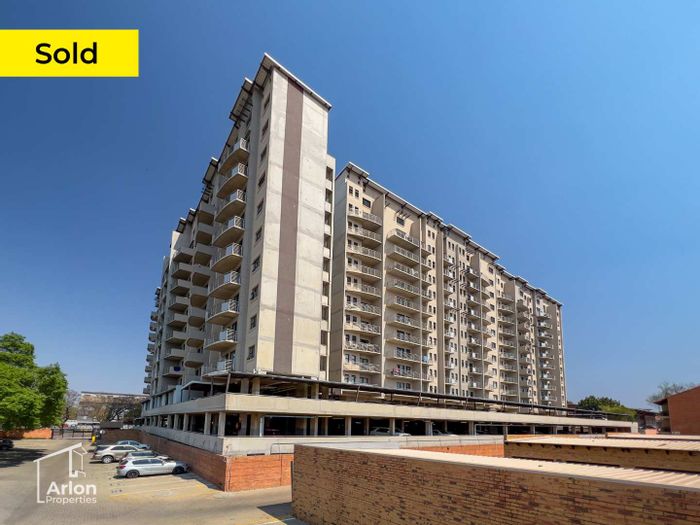 Property #2071645, Apartment for sale in Hatfield
