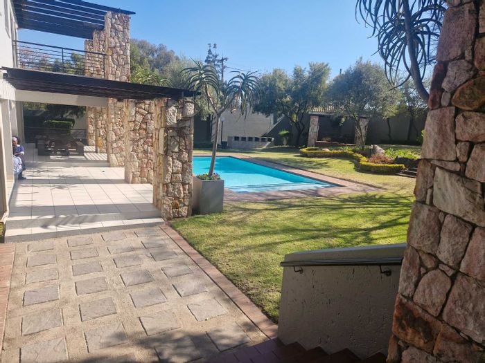 Property #2267821, Apartment rental monthly in Bryanston