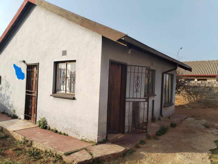 Property #2187906, House for sale in Dobsonville