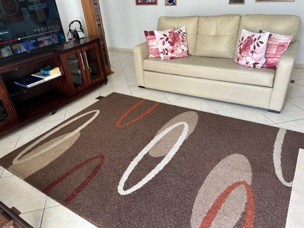 Main house - lounge area